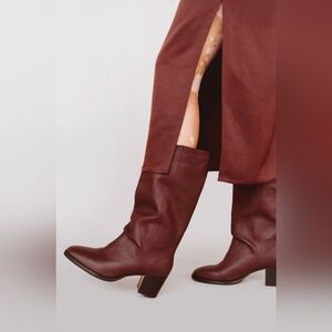 Poppy Barley Slouchy Boot sz8